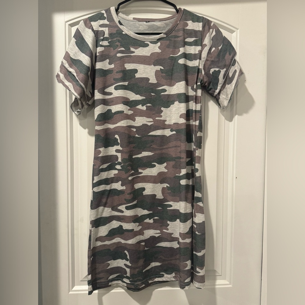 Women’s Camo Cotten Dress Size M